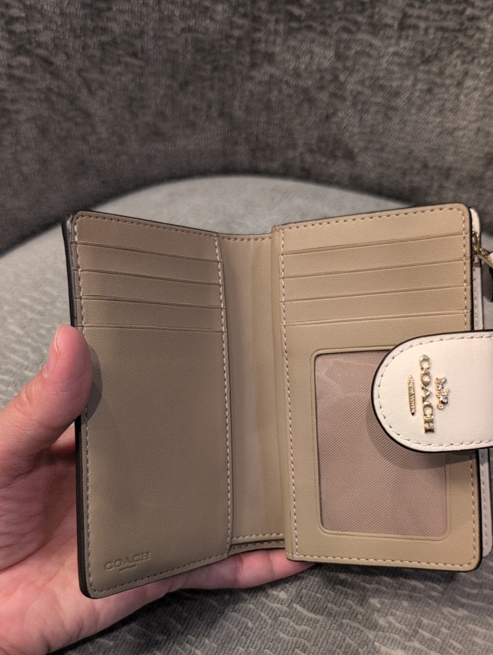 Coach Medium Corner Zip Wallet - Picture 8 of 10